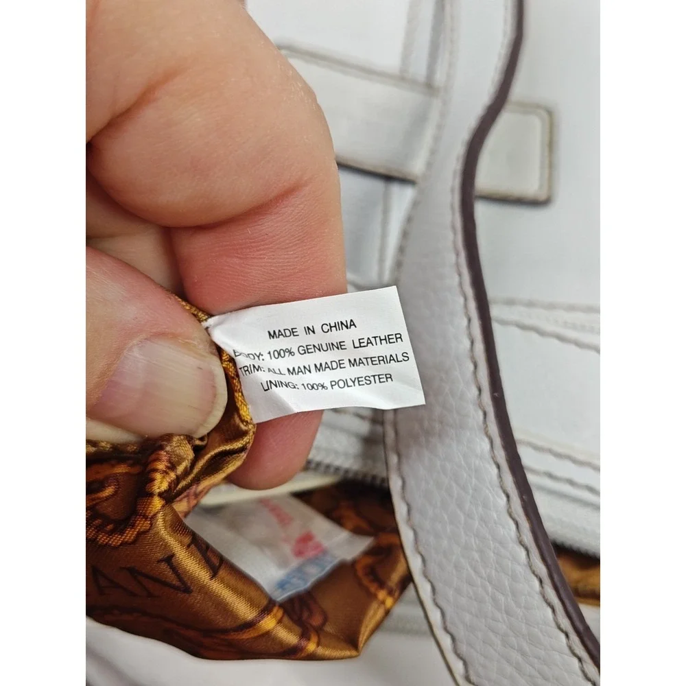 Tignanello White Leather Crossbody Bag East West Small Zipper Purse T12127 New